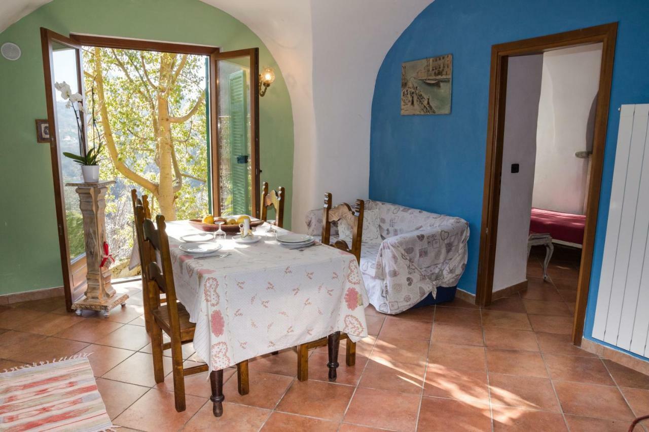 Agriturismo A Ca Vegia Calice Ligure Habitación foto
